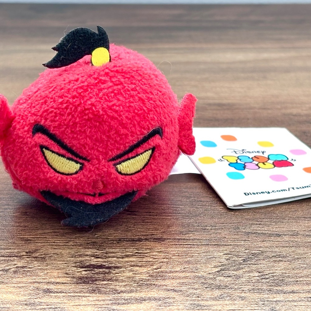 NWT Disney Aladdin Tsum Tsum Villain JAFAR GENIE Plush Toy Japan Stackable NEW